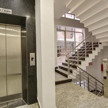 Hotel La Mirage Noida Zewnętrze zdjęcie