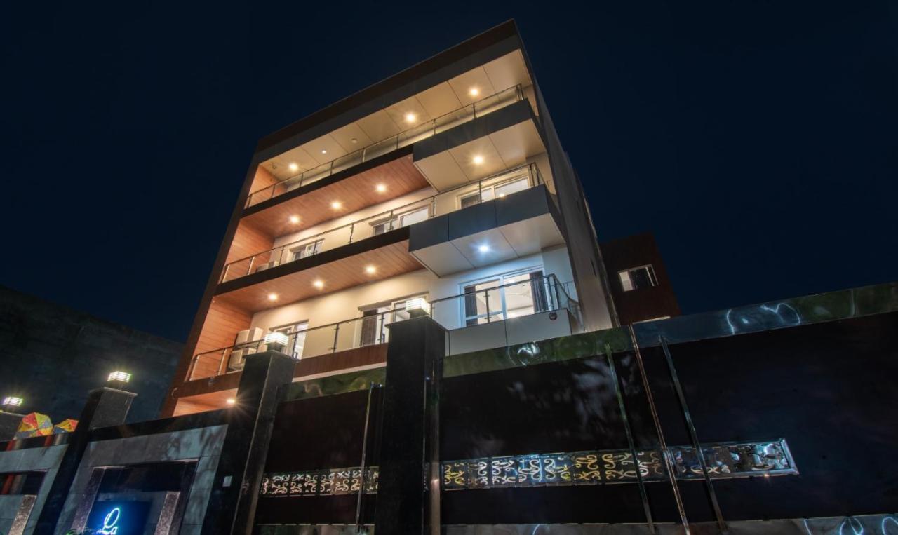Hotel La Mirage Noida Zewnętrze zdjęcie